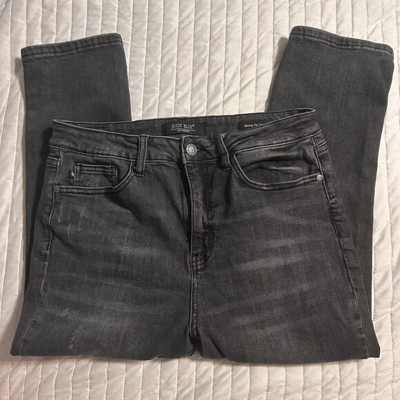 Judy Blue Denim - Judy Blue Skinny Fit Capri Jeans – Size 11/30